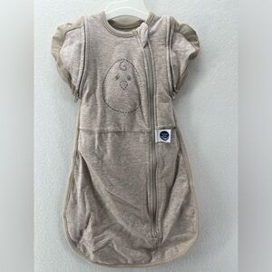 Nested Bean Infant Zen One Classic Sleep Sack Swaddle Blanket Sand Size NB 0-3Mo